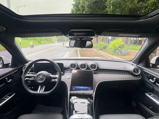 Mercedes-Benz C-Class — Фото автомобиля 14