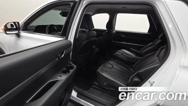 Hyundai Palisade The New Palisade Бензин 3.8 4WD — Фото автомобиля 12