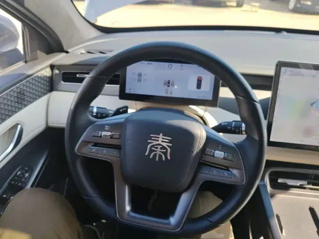 BYD Qin PLUS — Фото автомобиля 10