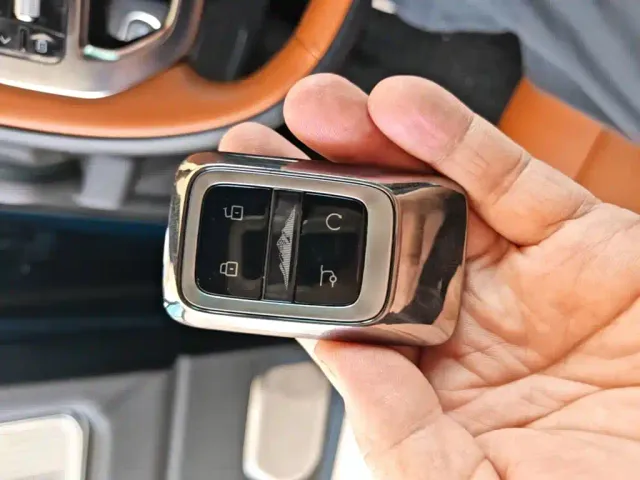 Jetour Zongheng G700 — Фото автомобиля 8
