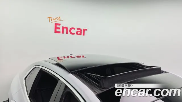 Genesis G90 Бензин 3.5 турбо AWD — Фото автомобиля 19
