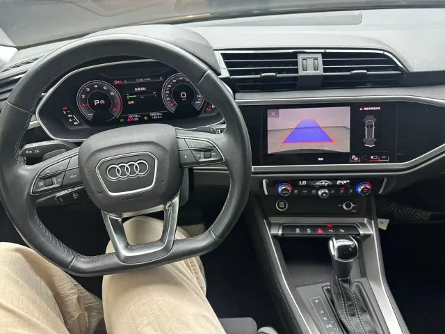 Audi Q3 — Фото автомобиля 7