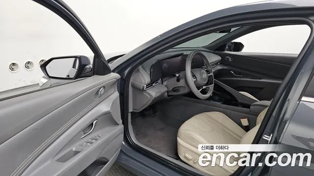 Hyundai Avante CN7 — Фото автомобиля 15