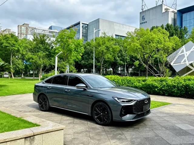 Chery Arrizo 8 PRO — Фото автомобиля 2
