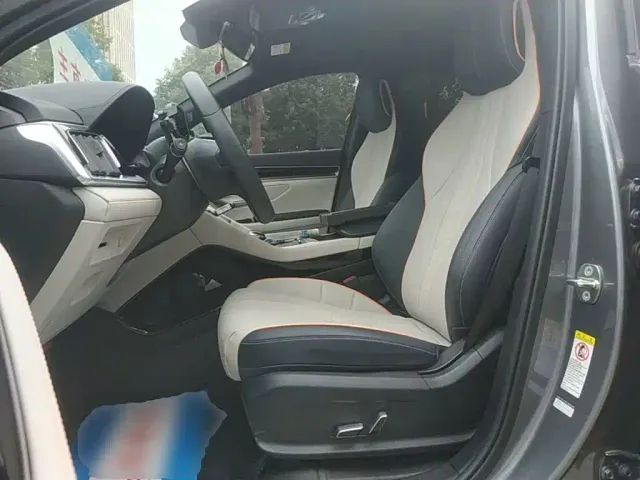 BYD Song PLUS — Фото автомобиля 14