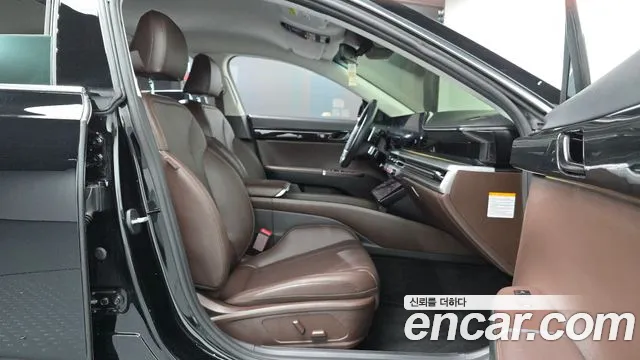 Hyundai Grandeur GN7 — Фото автомобиля 16