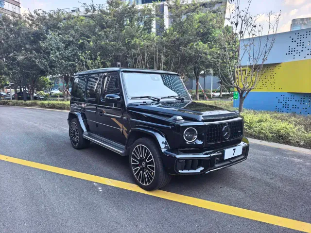 Фотография автомобиля — Mercedes-Benz G-Class