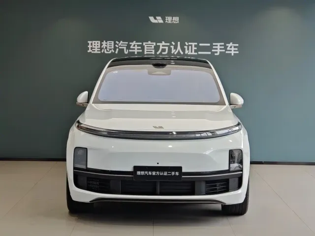 Li Auto L9 — Фото автомобиля 2