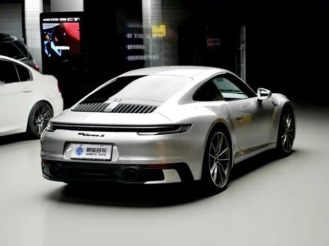Porsche 911 — Фото автомобиля 7