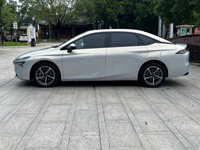 GAC Aion S MAX — Фото автомобиля 7