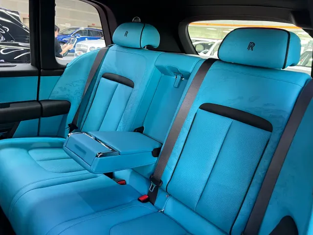 Rolls-Royce Cullinan — Фото автомобиля 30