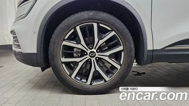 Renault-KoreaSamsung QM6 Новый QM6 2.0 GDe RE Signature 2WD — Фото автомобиля 5