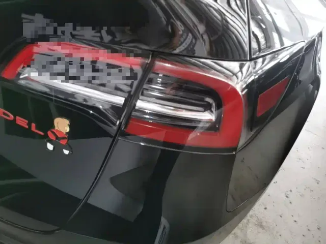Tesla Model Y — Фото автомобиля 7
