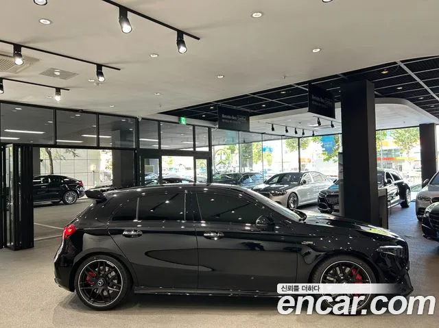 Mercedes-Benz A-Class W177 — Фото автомобиля 16