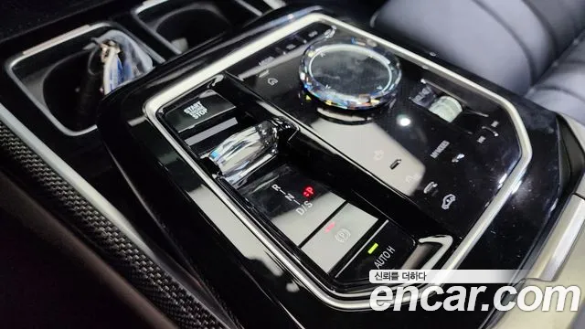 BMW 7-Series 7 серия (G70) — Фото автомобиля 7