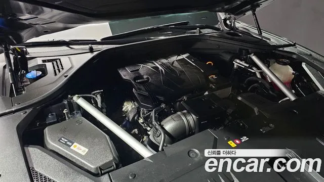 Genesis GV70 2.5T Бензин AWD — Фото автомобиля 6