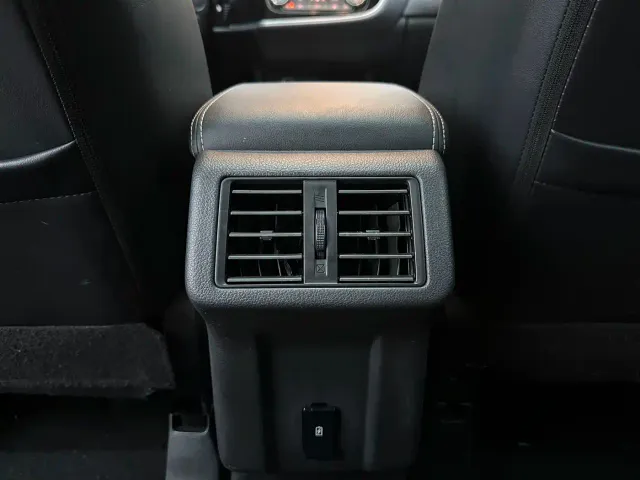 Mitsubishi Outlander — Фото автомобиля 12