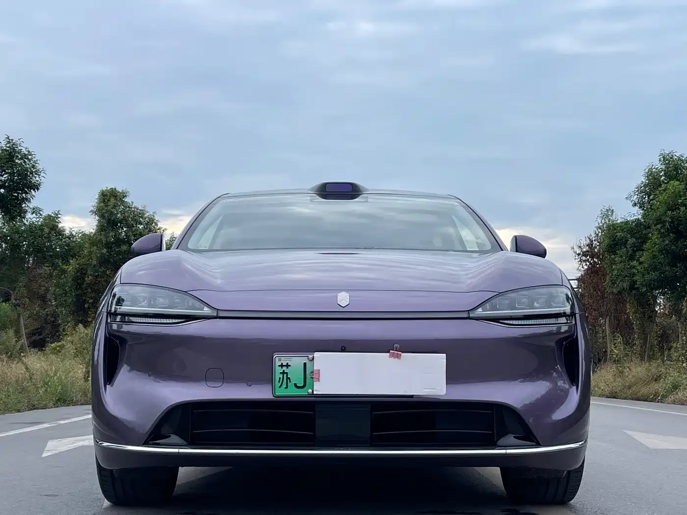 Zhijie Luxeed R7 2026 Pure Electric Max+ — Фото автомобиля 2