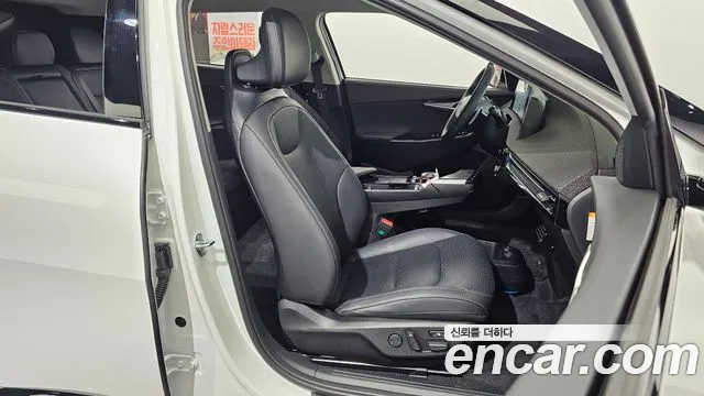 Kia EV6 — Фото автомобиля 21