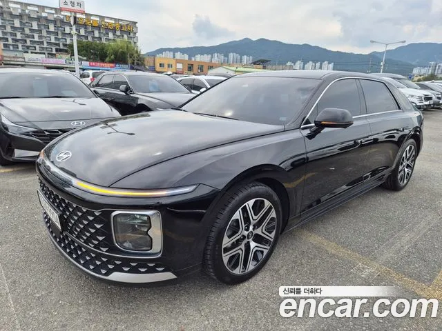 Hyundai Grandeur GN7 — Фото автомобиля 2