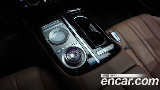 Genesis G80 RG3 — Фото автомобиля 12