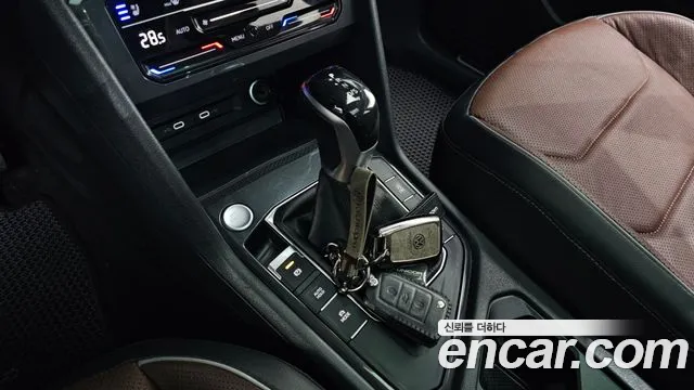 Volkswagen Tiguan — Фото автомобиля 9