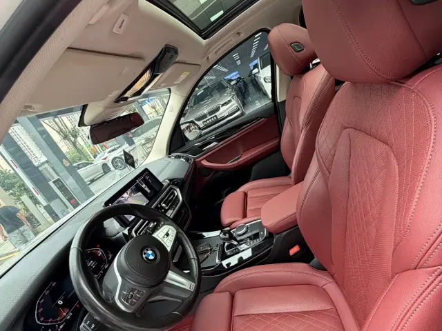 BMW X3 — Фото автомобиля 4