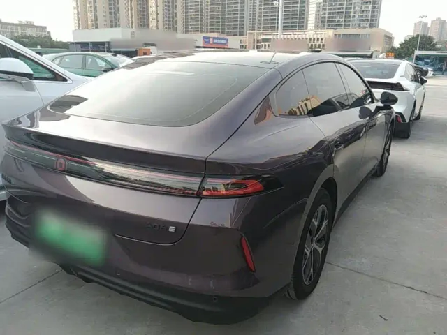 Changan Qiyuan A06 — Фото автомобиля 6