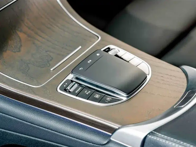 Mercedes-Benz GLC-Class — Фото автомобиля 14
