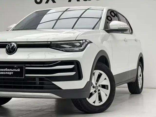 Volkswagen Tharu — Фото автомобиля 12