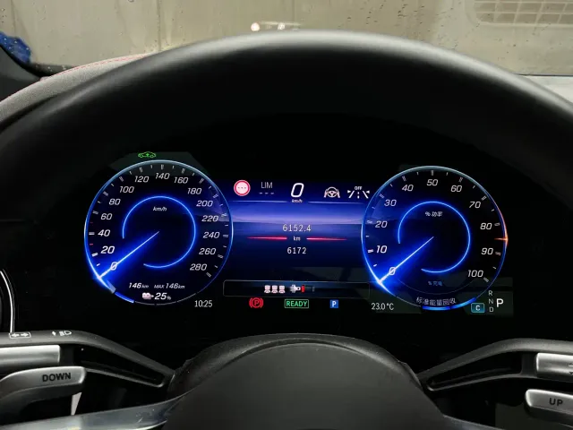 Mercedes-Benz EQS AMG — Фото автомобиля 9