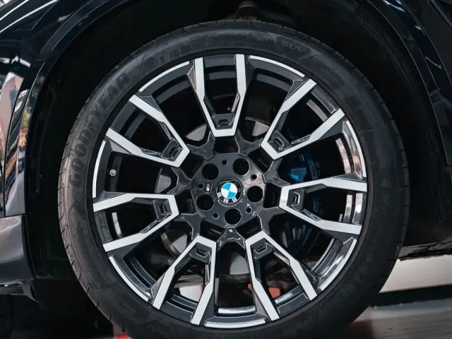 BMW X5 — Фото автомобиля 26