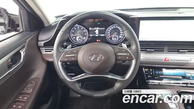 Hyundai Grandeur New — Фото автомобиля 20