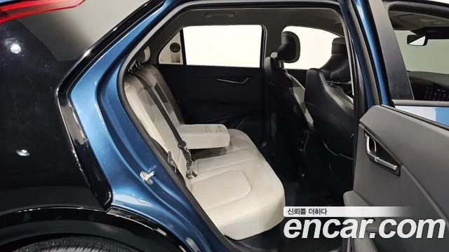 Kia Niro The All New Niro Signature — Фото автомобиля 12