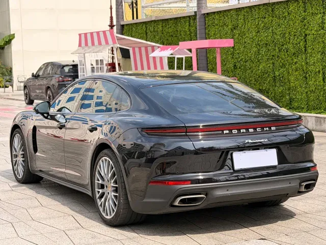 Porsche Panamera — Фото автомобиля 4