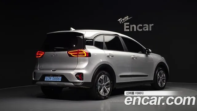 Фотография автомобиля — Kia Niro