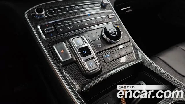Hyundai Santafe — Фото автомобиля 9