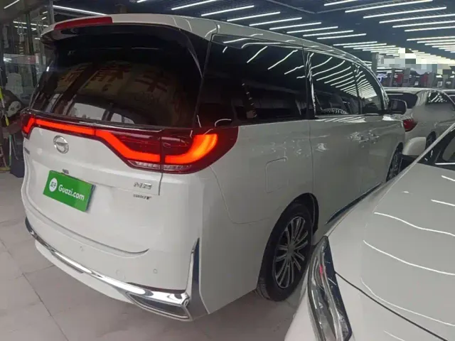 GAC Trumpchi M8 — Фото автомобиля 6