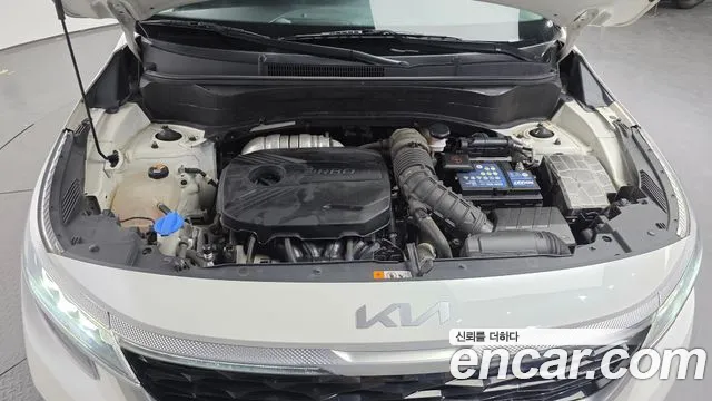 Kia Seltos Seltos Бензин 1.6 турбо 2WD — Фото автомобиля 6