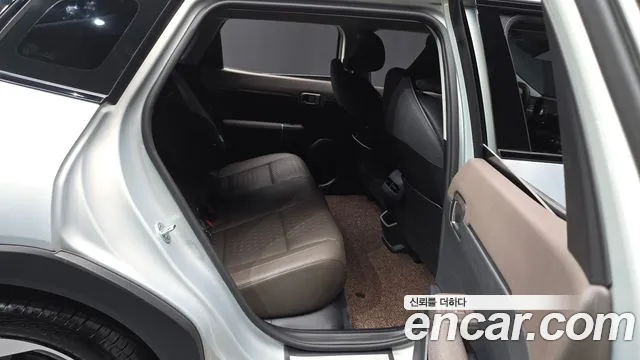 Kia EV4 — Фото автомобиля 18