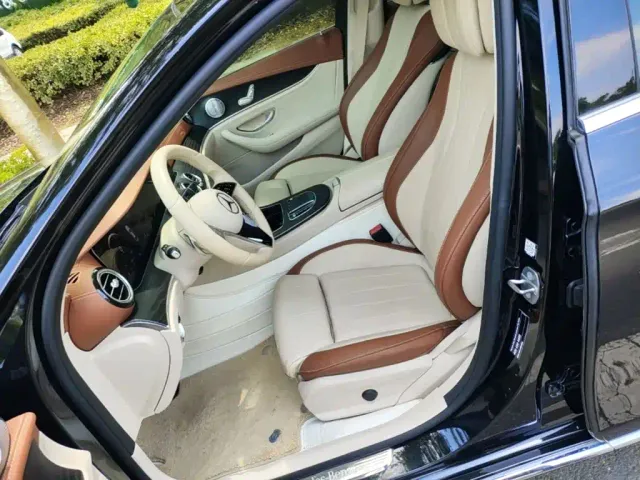 Mercedes-Benz E-Class — Фото автомобиля 14