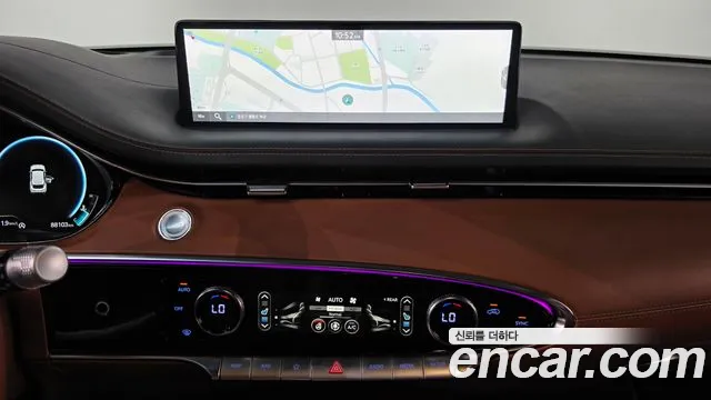 Genesis GV70 — Фото автомобиля 19