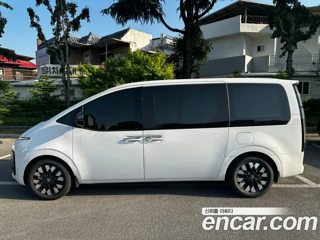 Hyundai Staria — Фото автомобиля 3