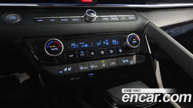Hyundai AVANTE Новый Avante (CN7) — Фото автомобиля 28