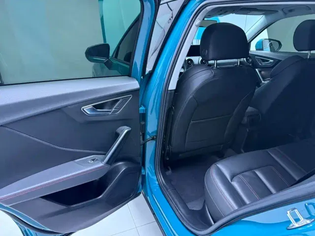 Audi Q2L — Фото автомобиля 17