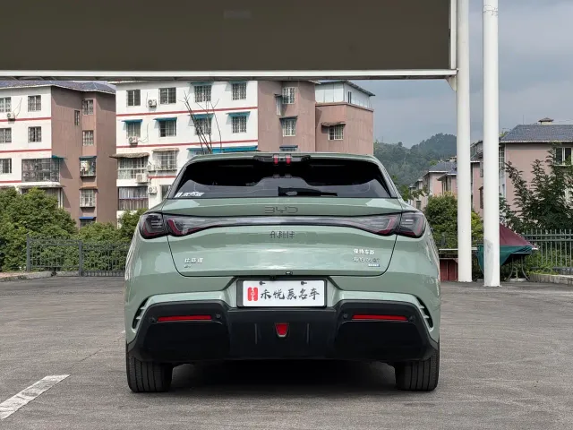 BYD Seal 06 GT — Фото автомобиля 13