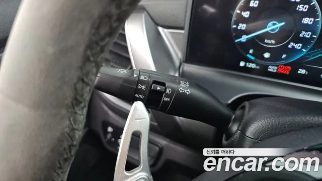 Kia Seltos Бензин 1.6 турбо 2WD — Фото автомобиля 16