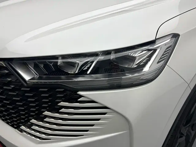 Haval H6 — Фото автомобиля 9
