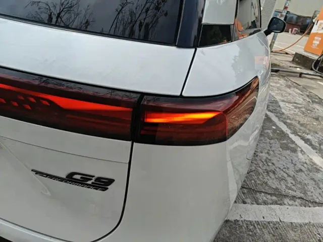 Xpeng G9 — Фото автомобиля 7