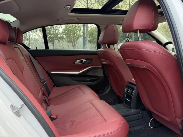 BMW i3 — Фото автомобиля 8